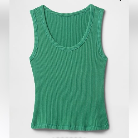 NWT! GAP Ribbed Tank Top, size medium - Picture 1 of 9